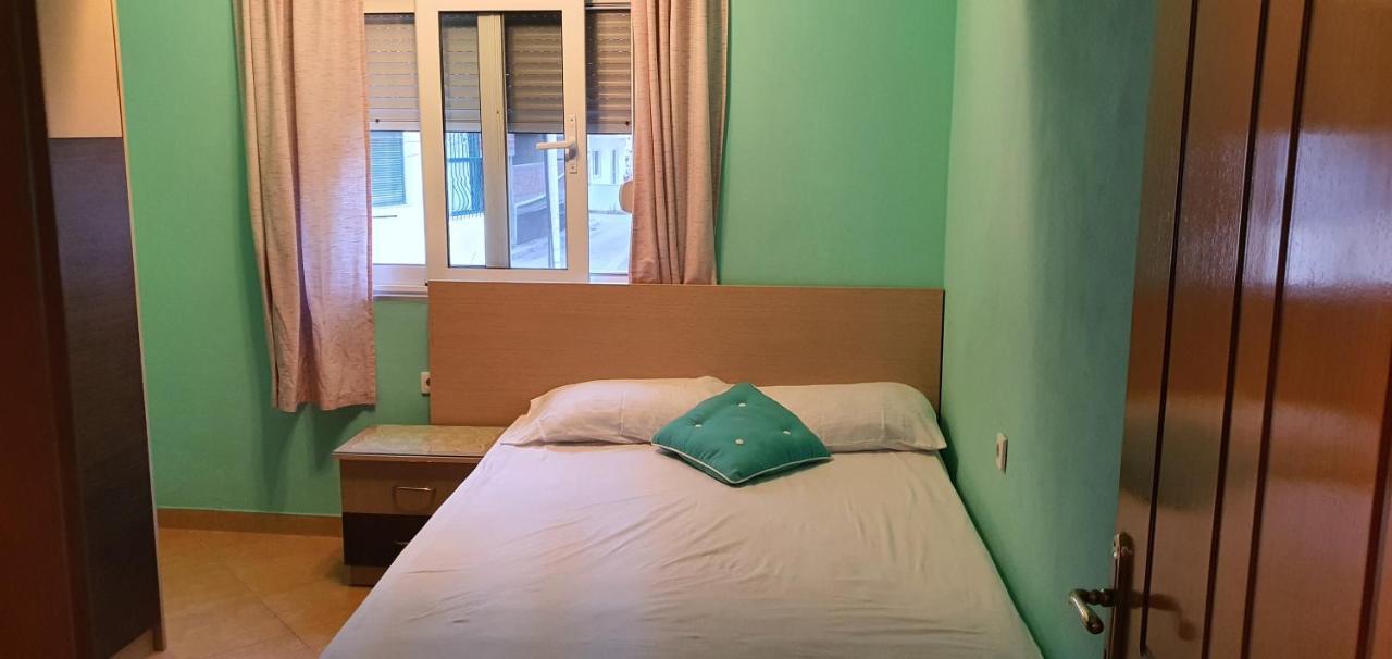 Enjoy Apartment Sarandë Buitenkant foto