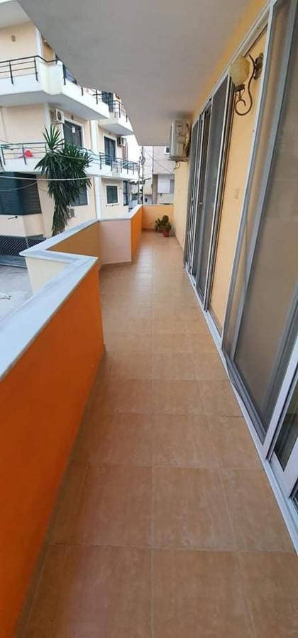 Enjoy Apartment Sarandë Buitenkant foto
