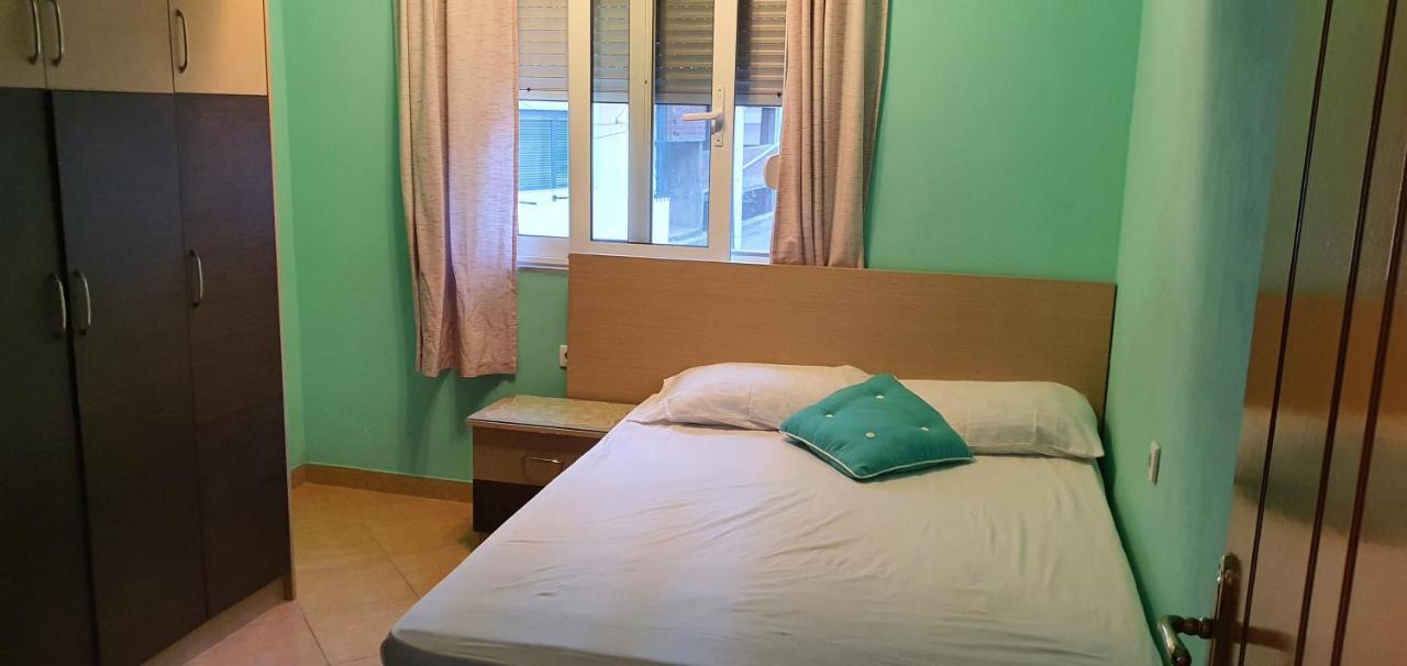 Enjoy Apartment Sarandë Buitenkant foto